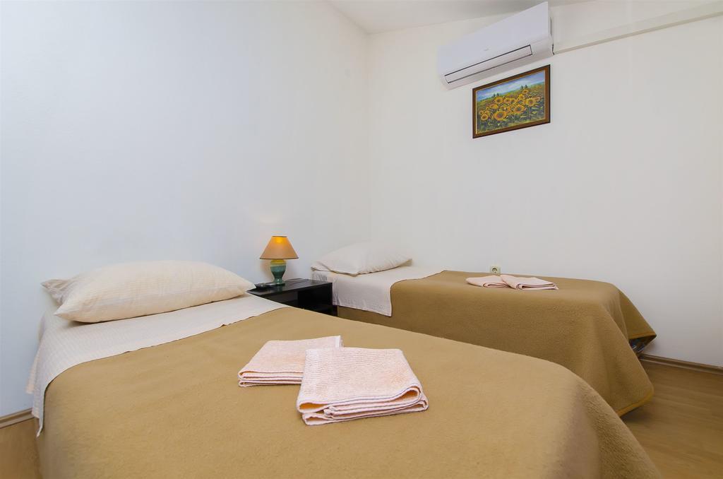Rooms Marijana Caporice ภายนอก รูปภาพ